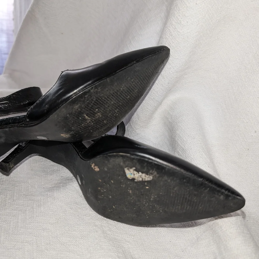 Black Heels - Picture 3 of 3